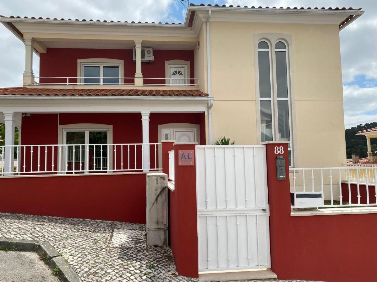 Ferienwohnung Amazing Scorpion'S House Leiria Exterior foto